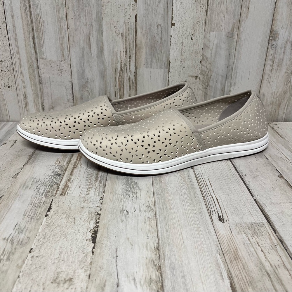 Clarks Cloudsteppers Stretch Slip-Ons Breeze Emil… - image 2